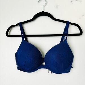 Victoria's Secret Pushup bra blue lace clasp back womans 34D